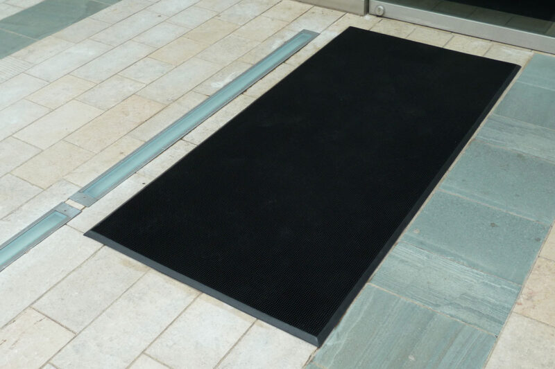 Outdoor Rubber Bristle Mat