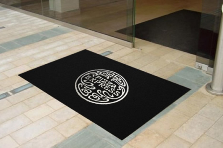 Outdoor Rubber Mat with Pizza Express Logo