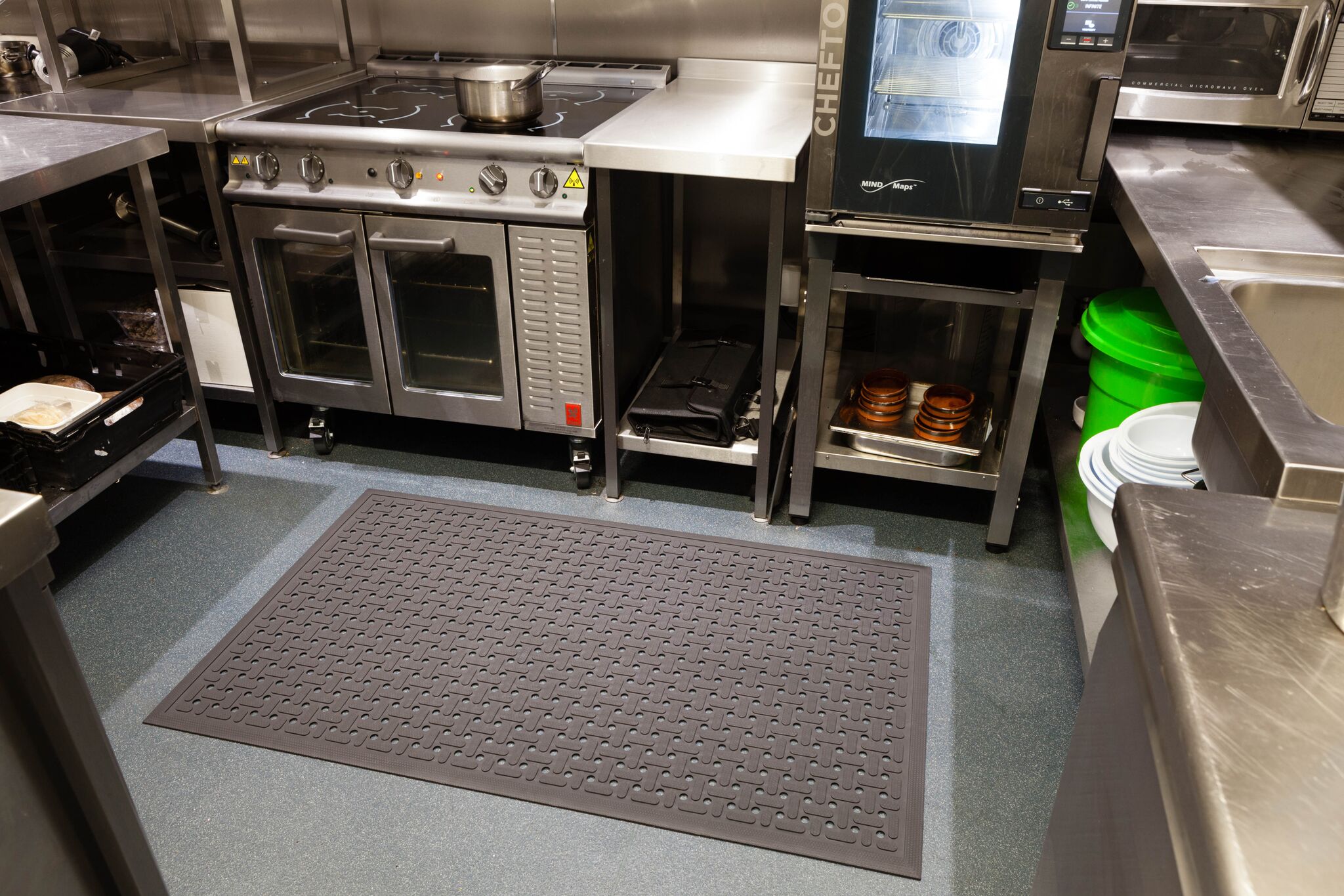 Kitchen Honeycomb logo mat